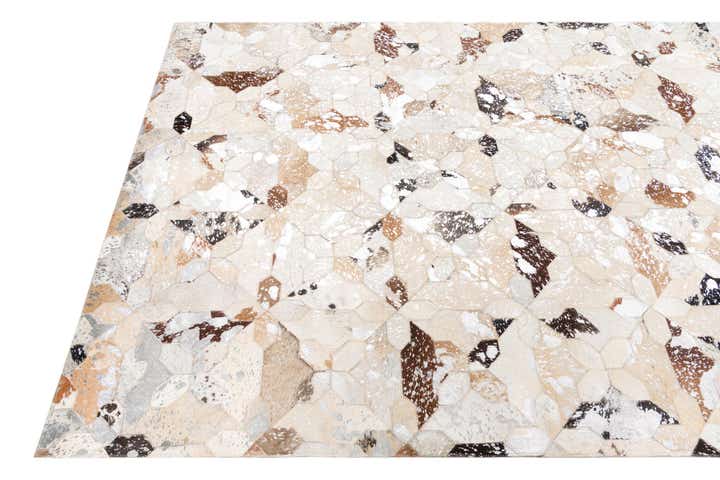 5' x 8' Cowhide Leather Rug