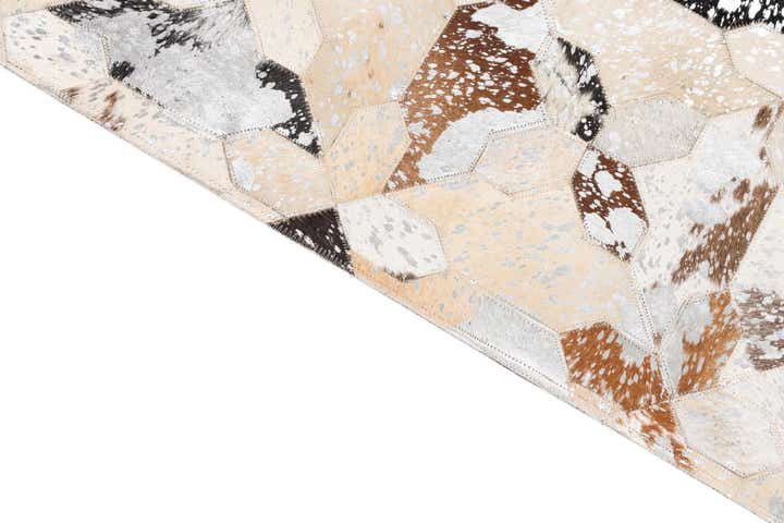 5' x 8' Cowhide Leather Rug