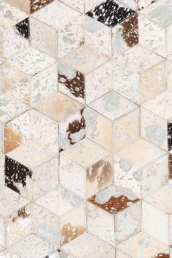 5' x 8' Cowhide Leather Rug