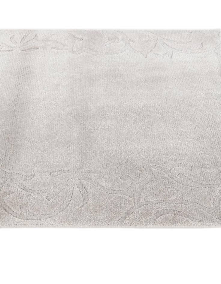 Detail image of 2' 7 x 5' Hand Knotted Darya Wool Rug