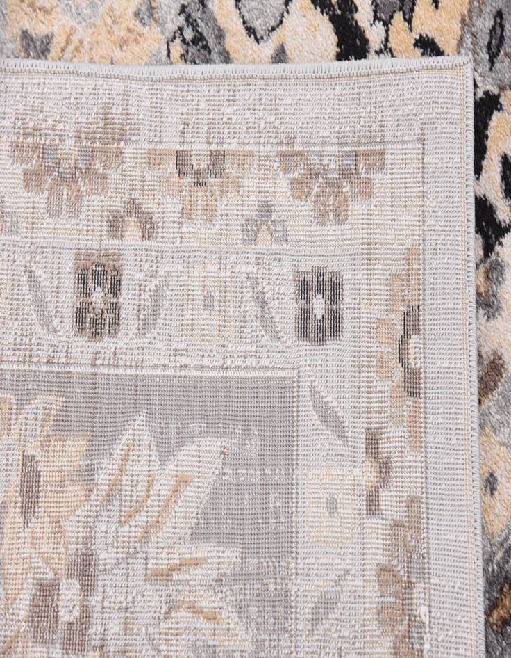 Detail image of 8' x 10' Legacy Rug