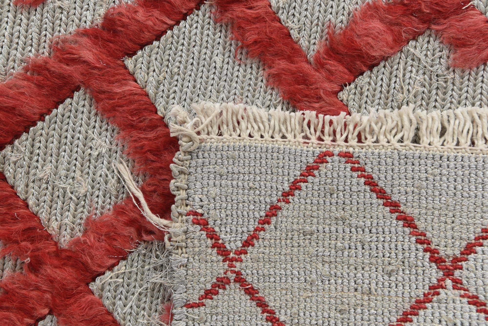 4' x 5' 6 Hand Knotted Moroccan Wool Rug