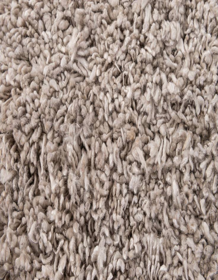 Detail image of 2' 1 x 3' Solid Shag Rug