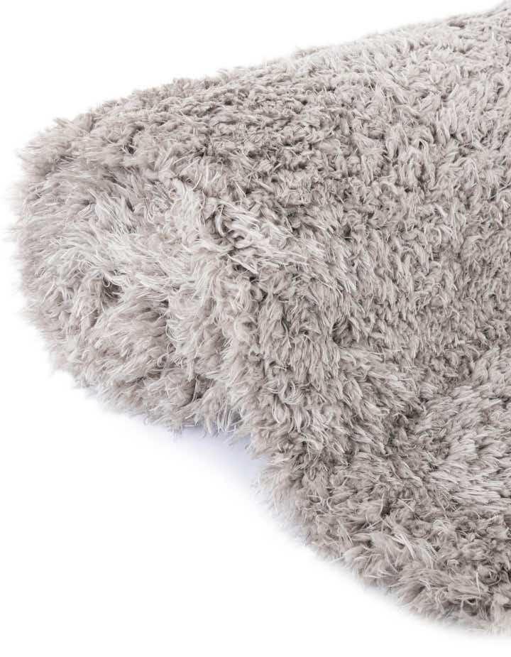 4' x 6' Marilyn Monroe™ Shag Oval Rug