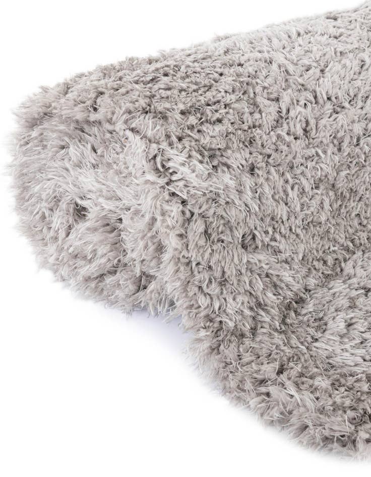 Detail image of 10' x 14' Marilyn Monroe™ Shag Rug