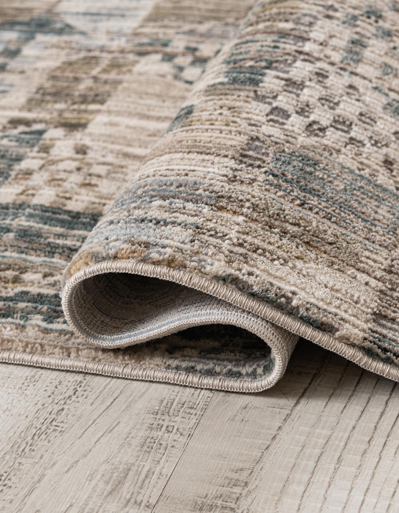 2' x 6' Silta Runner Rug