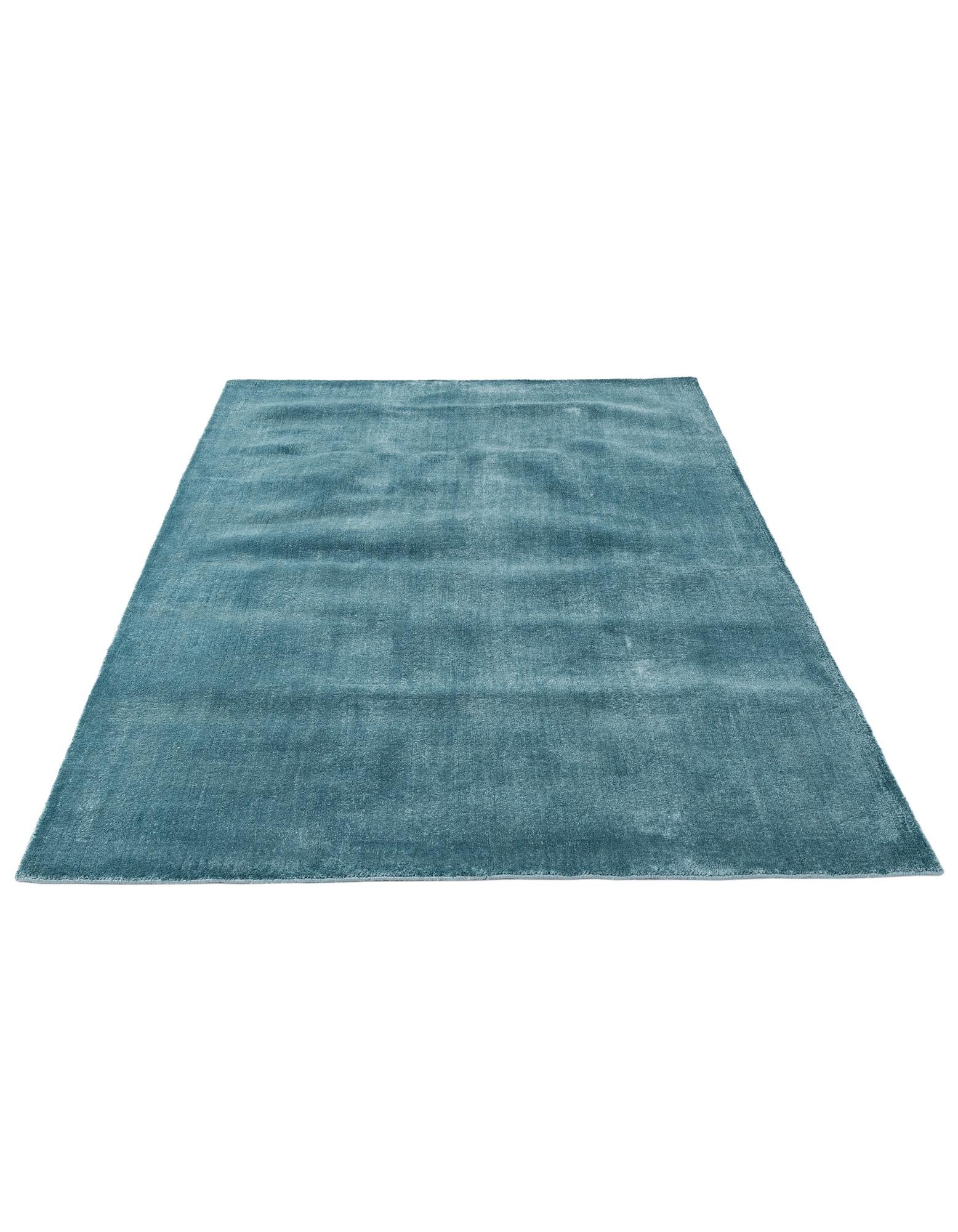 5' 7 x 8' Luna Rug