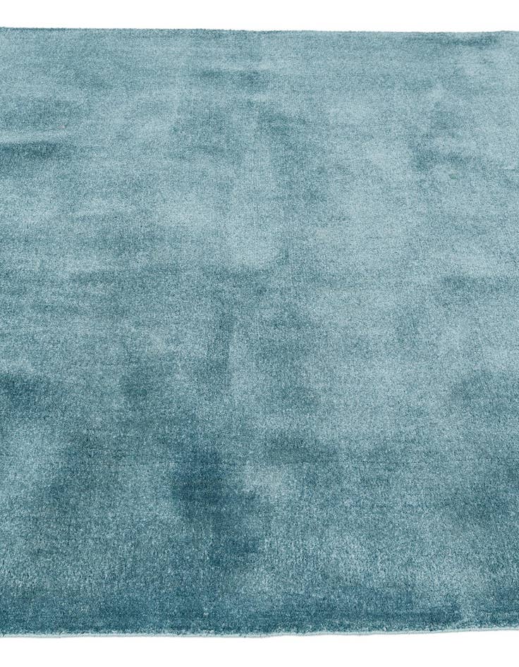 Detail image of 5' 7 x 8' Luna Rug