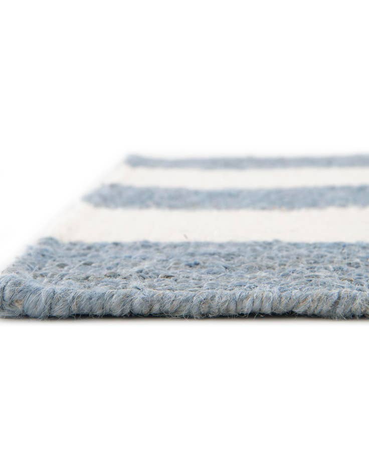 Detail image of 7' 10 x 7' 10 Hand Woven Jill Zarin Hamptons Square Rug