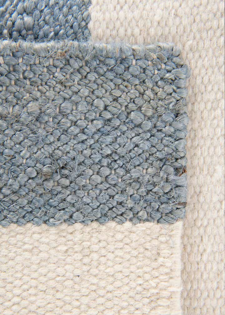 7' 10 x 7' 10 Hand Woven Jill Zarin Hamptons Square Rug