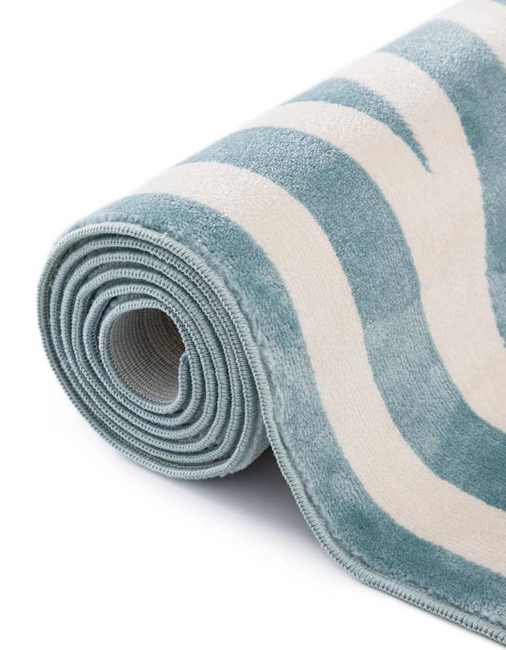 Detail image of 7' 10 x 7' 10 Whimsy Kids Square Rug