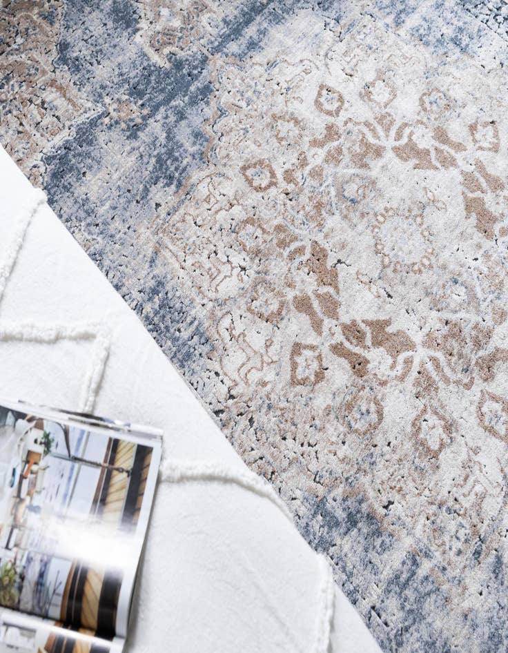 Detail image of 4' x 4' Eliza Round Rug