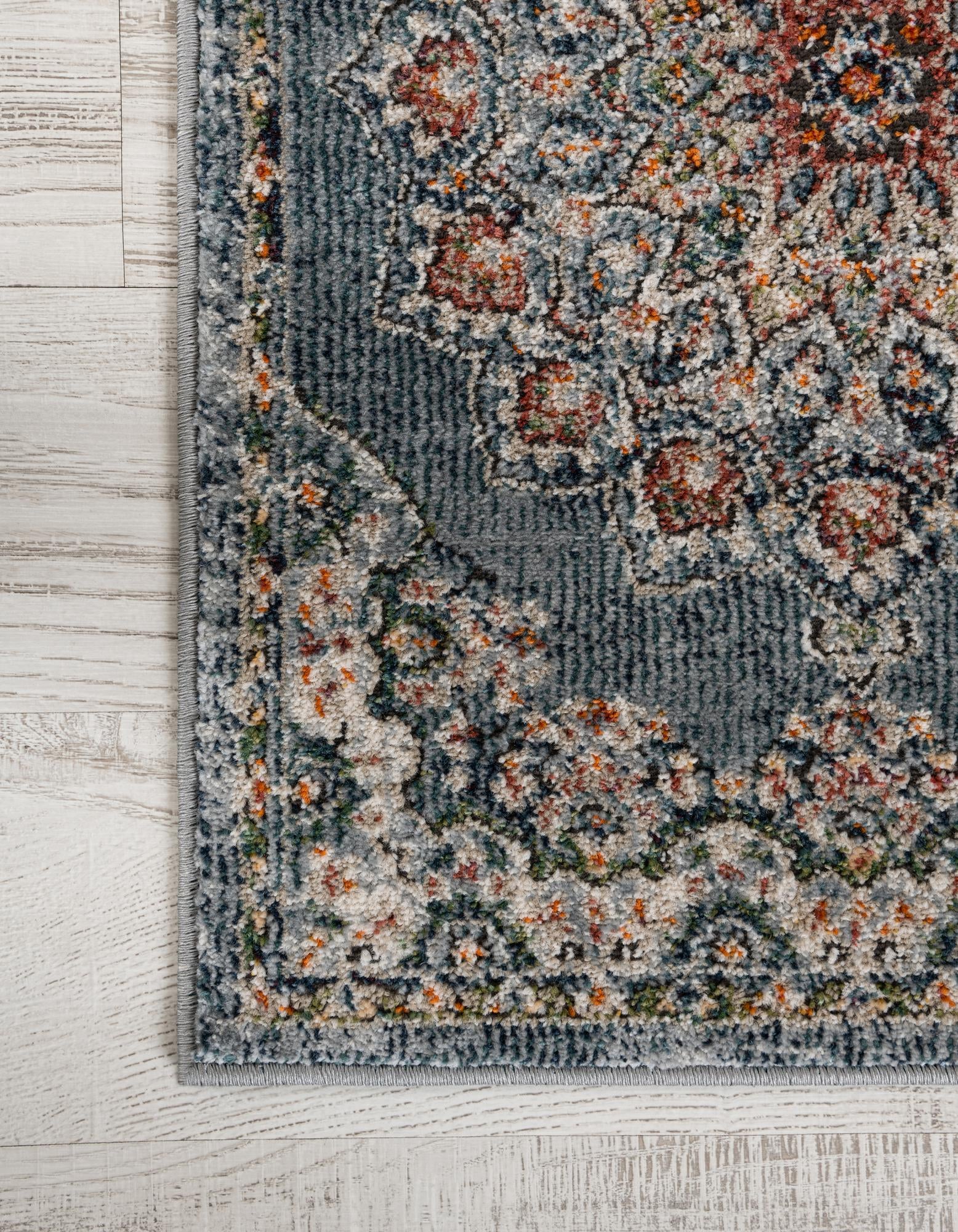 2' 7 x 13' Isabella Runner Rug