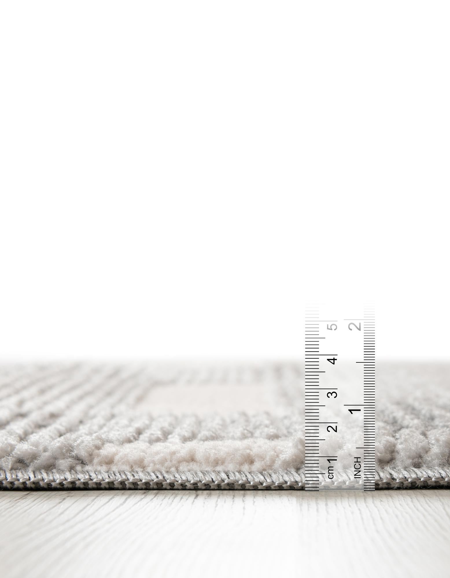 2' 7 x 12' Textura Designer Runner Rug