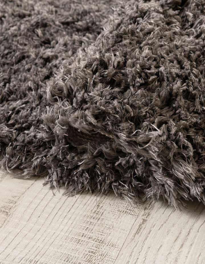 2' x 6' Marilyn Monroe™ Shag Runner Rug