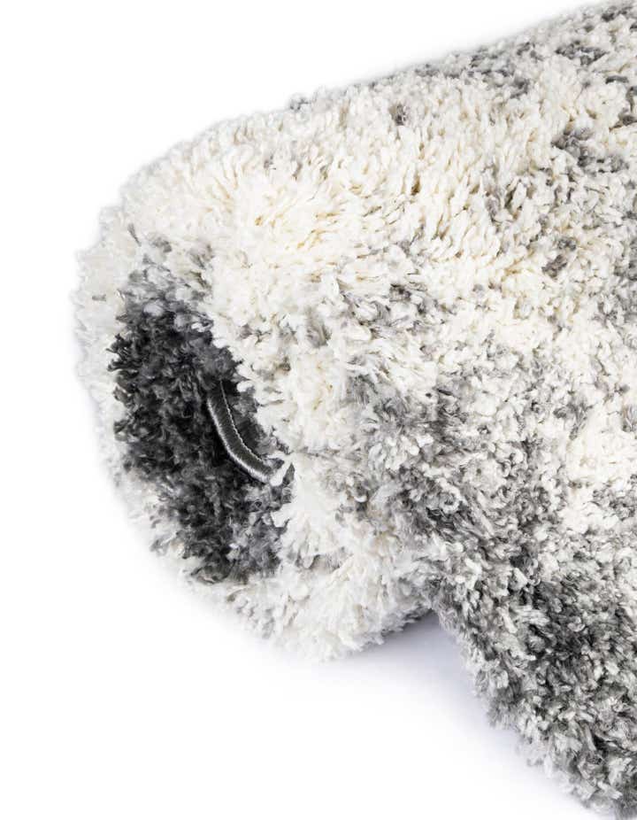 7' 10 x 10' Soft Touch Shag Rug