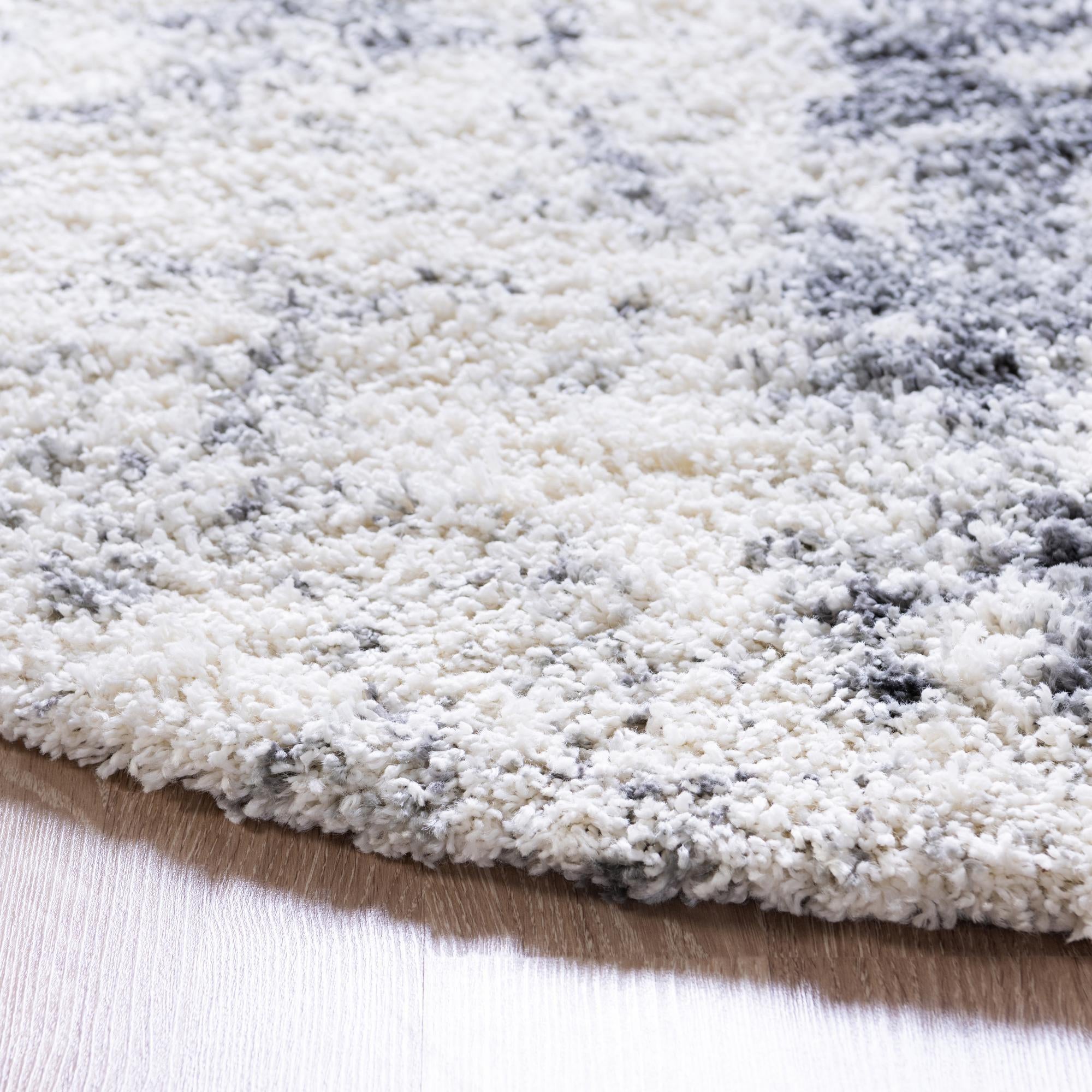 6' x 6' Soft Touch Shag Round Rug