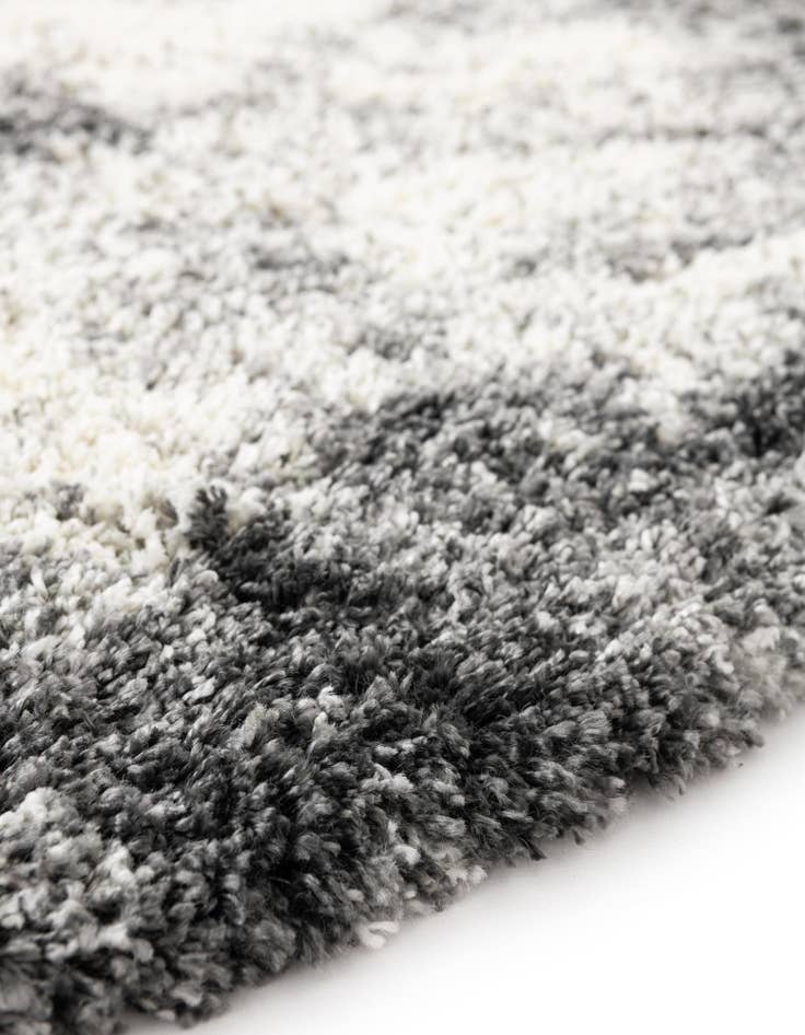 Detail image of 4' x 4' Soft Touch Shag Round Rug