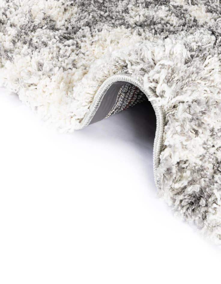 Detail image of 4' x 4' Soft Touch Shag Round Rug