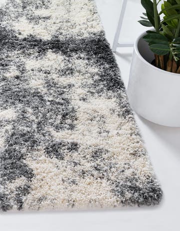 2' 7 x 13' Soft Touch Shag Runner Rug