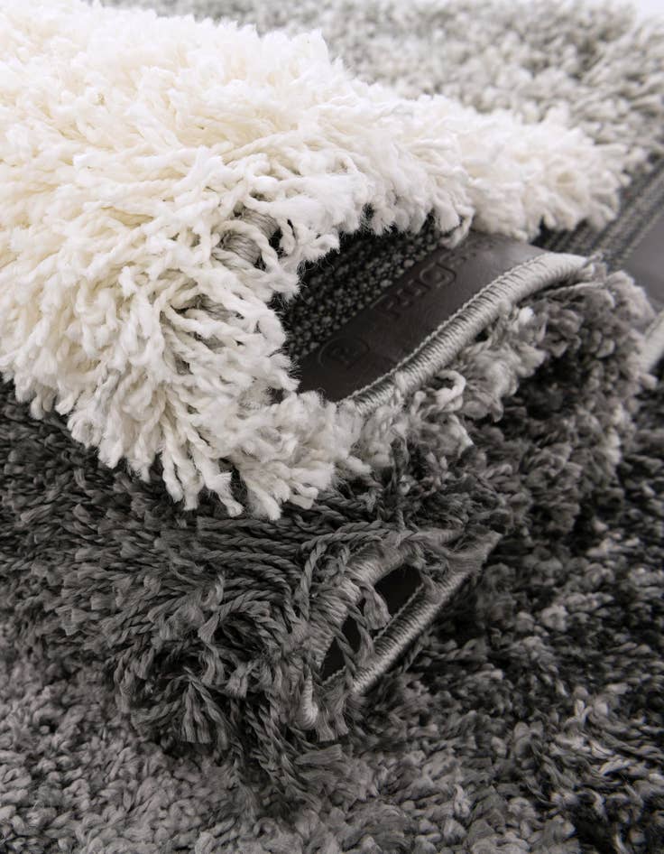 Detail image of 2' 7 x 10' Soft Touch Shag Runner Rug