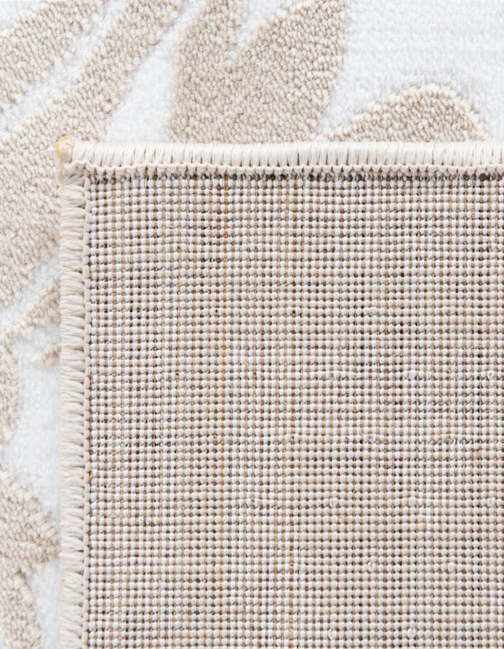 Detail image of 7' 10 x 7' 10 Hermitage Octagon Rug