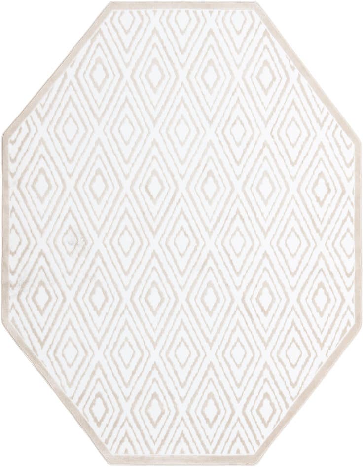 Detail image of 7' 10 x 7' 10 Hermitage Octagon Rug