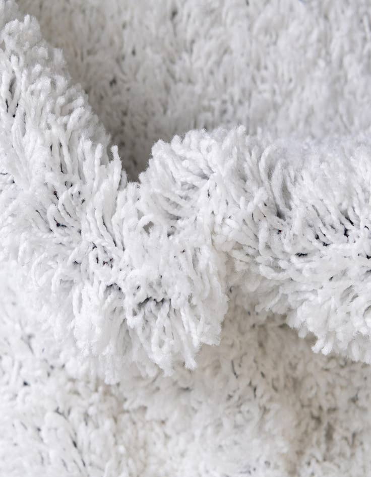 Detail image of 3' 3 x 5' 3 Everyday Shag Oval Rug