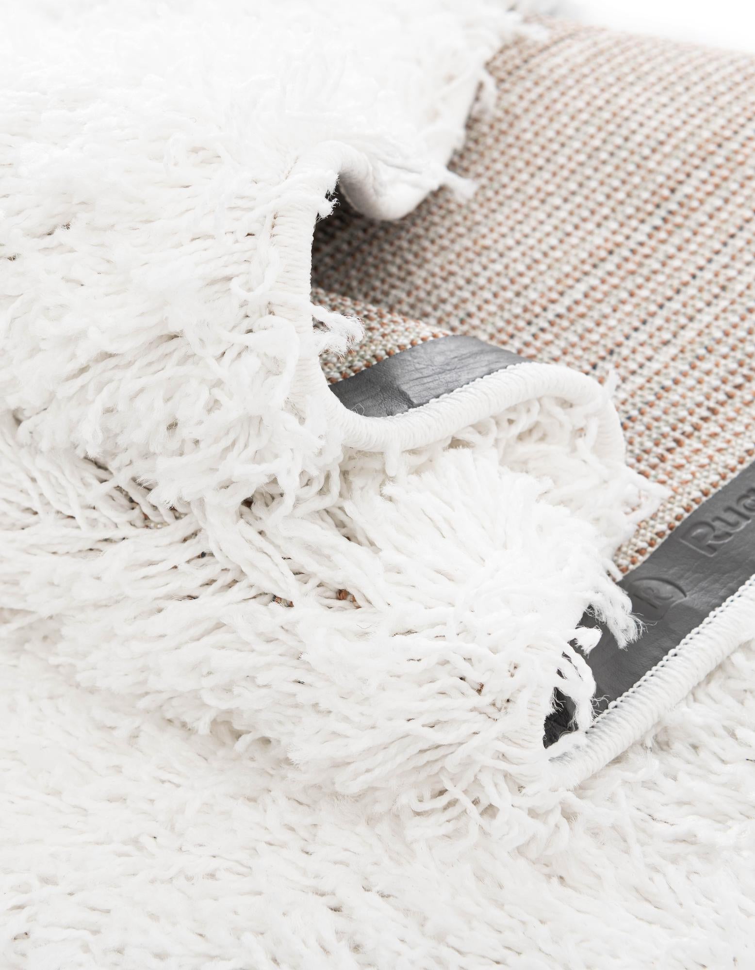 5' x 8' Everyday Shag Oval Rug