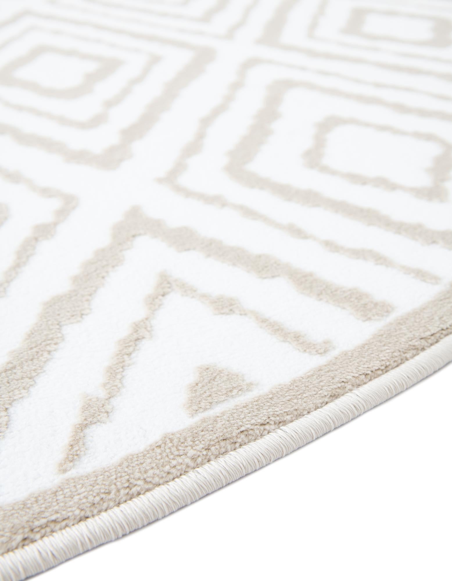 3' 3 x 5' 3 Hermitage Oval Rug
