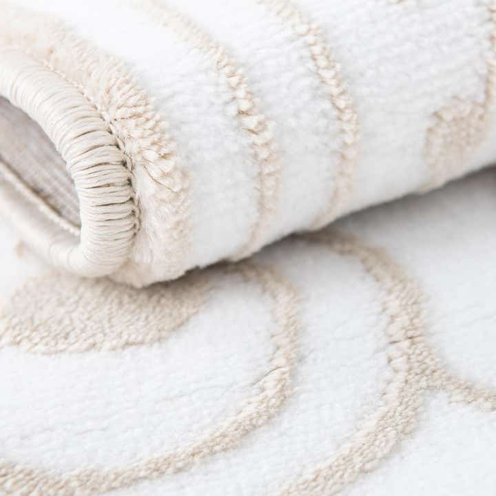 5' 3 x 8' Hermitage Rug