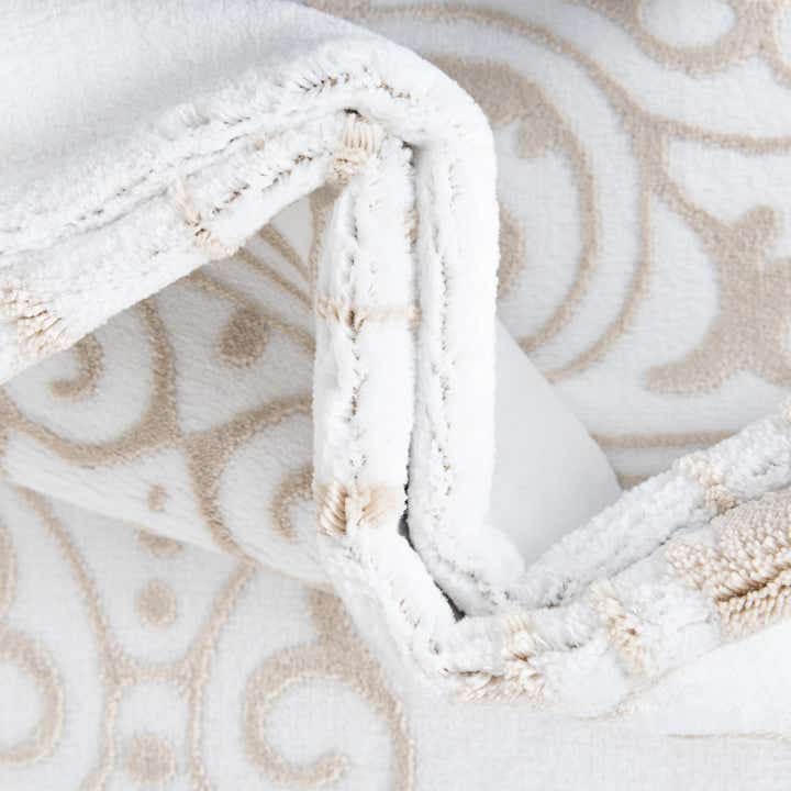 5' 3 x 8' Hermitage Rug