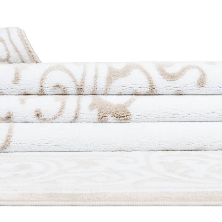 Detail image of 5' 3 x 8' Hermitage Rug