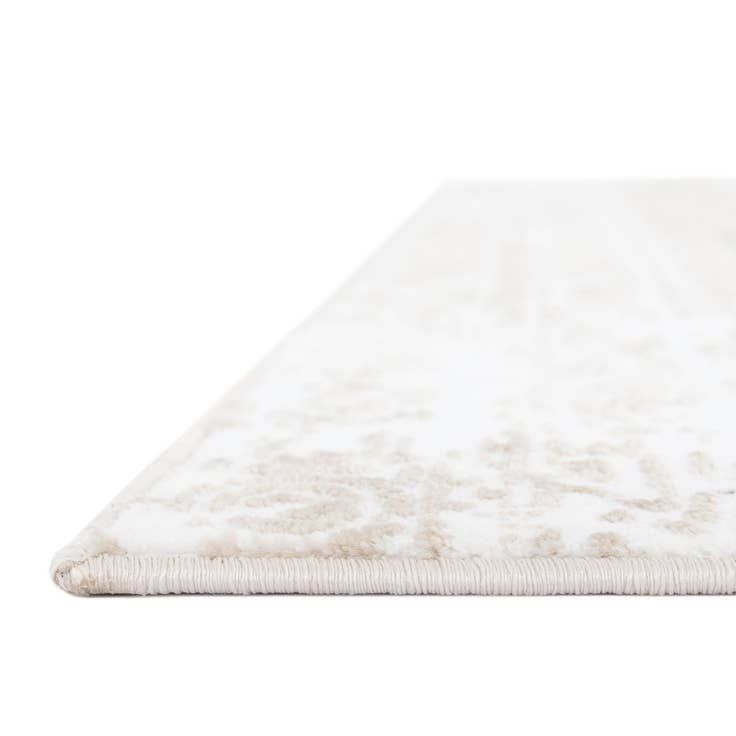 Detail image of 4' x 6' Hermitage Rug