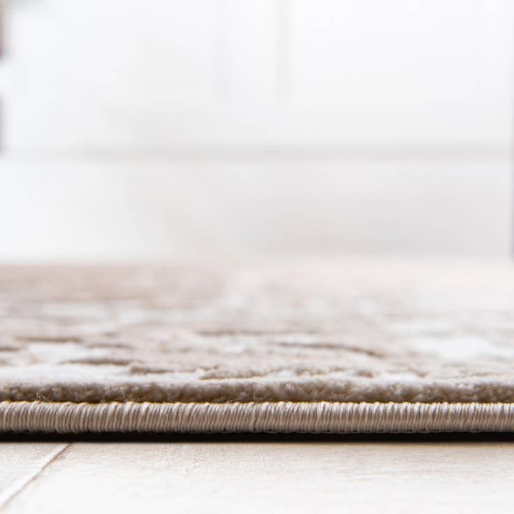 Detail image of 7' 10 x 7' 10 Nepal Round Rug