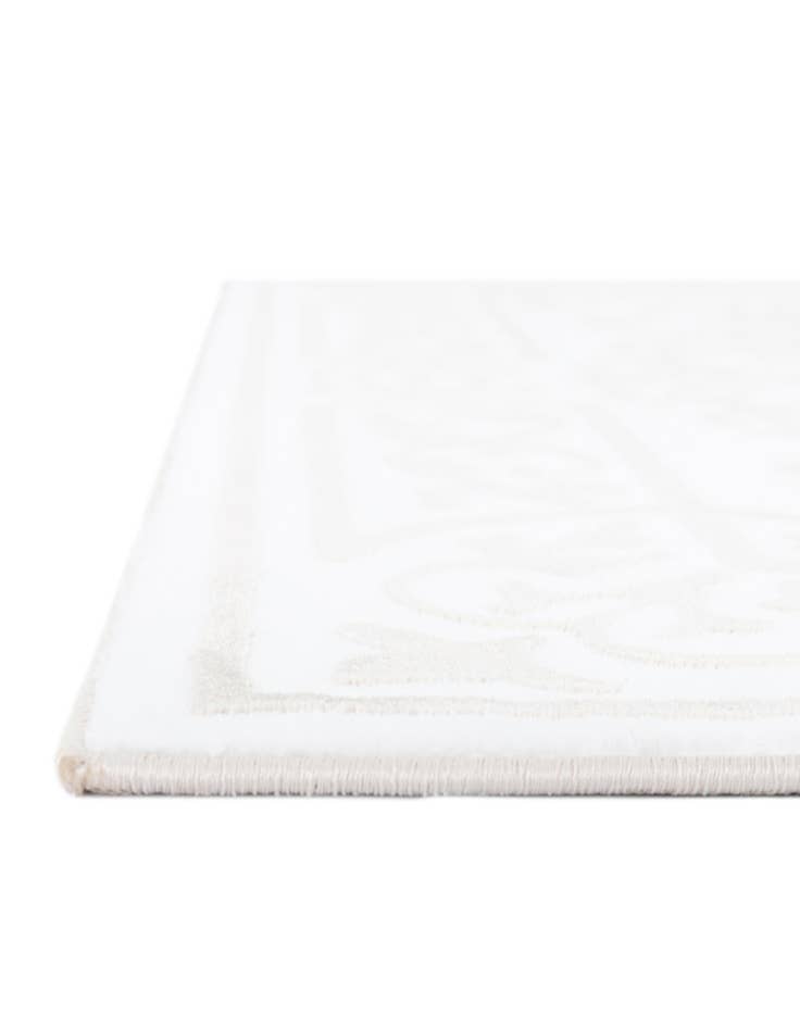 Detail image of 2' x 7' Hermitage Runner Rug