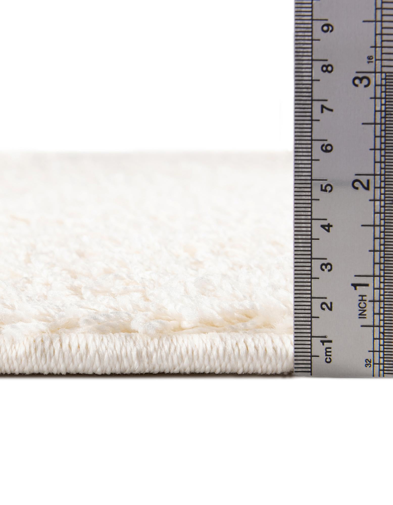 7' x 7' Comfort Solid Shag Square Rug