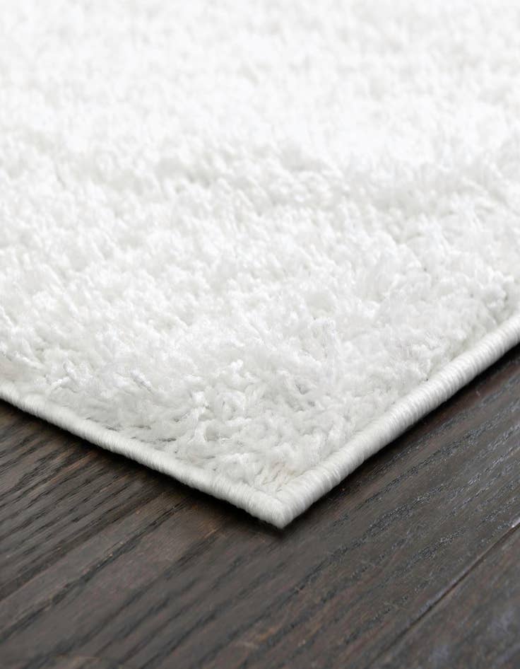 Detail image of 3' 3 x 3' 3 Everyday Shag Square Rug