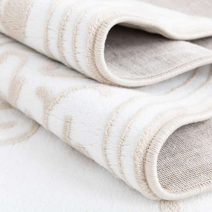 3' 3 x 3' 3 Hermitage Square Rug