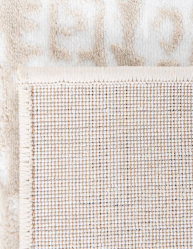 Detail image of 3' 3 x 3' 3 Hermitage Square Rug