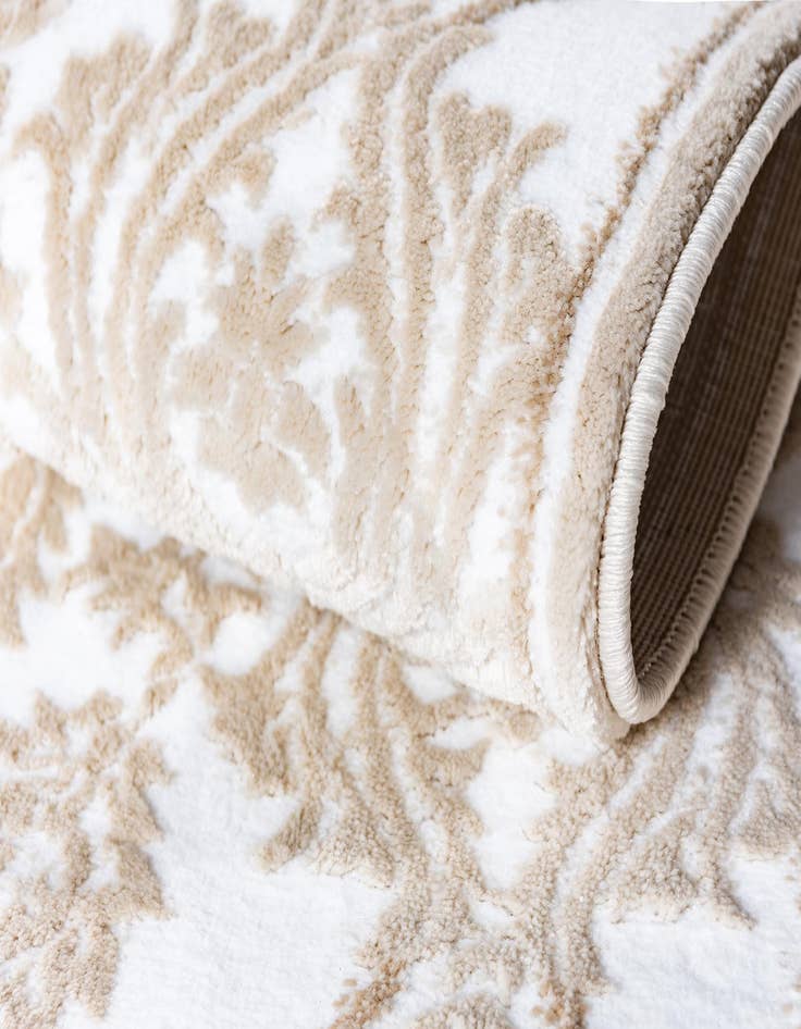 Detail image of 5' 3 x 5' 3 Himalaya Square Rug