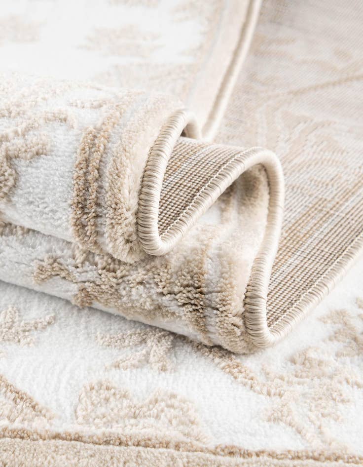 Detail image of 5' 3 x 5' 3 Himalaya Square Rug