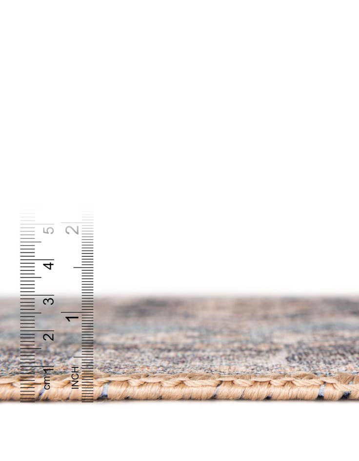 Detail image of 5' 1 x 5' 1 Washable Timeless Round Rug