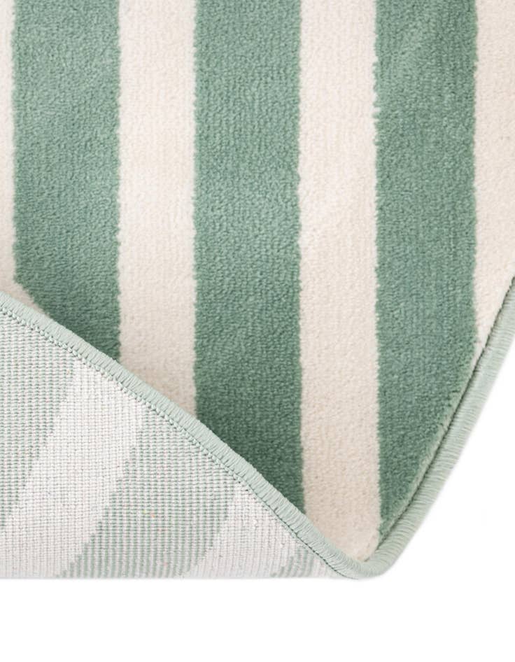 Detail image of 7' 10 x 7' 10 Whimsy Kids Round Rug