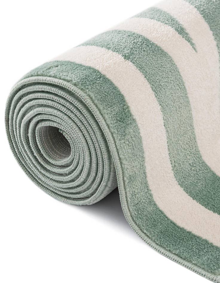 Detail image of 7' 10 x 7' 10 Whimsy Kids Round Rug