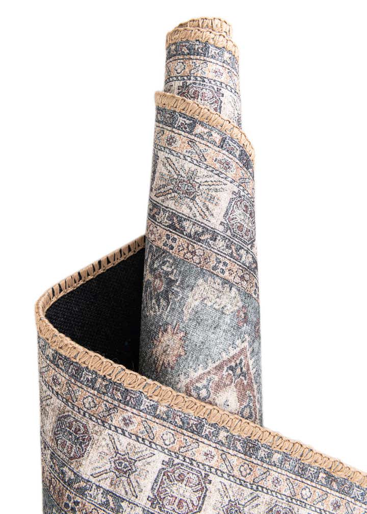 7' 10 x 7' 10 Washable Timeless Square Rug