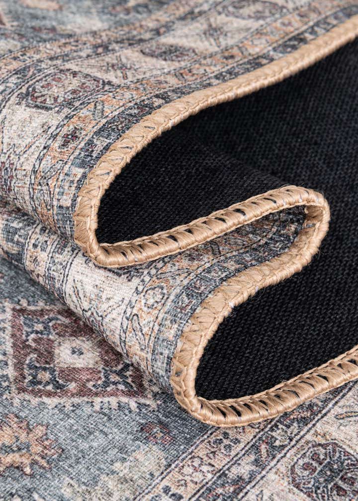 7' 10 x 7' 10 Washable Timeless Square Rug