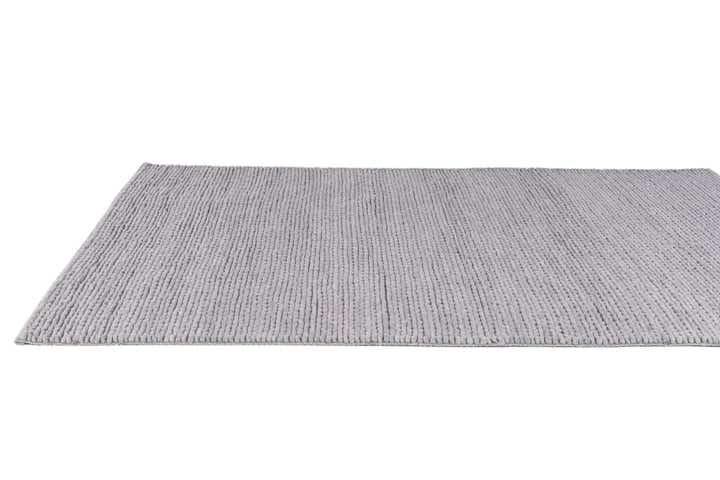 5' 1 x 7' 11 Hand Woven Lana New Zealand Wool Rug