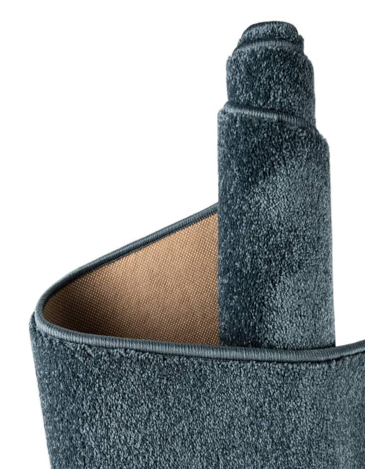 Detail image of 7' 10 x 11' Everyday Solid Rug