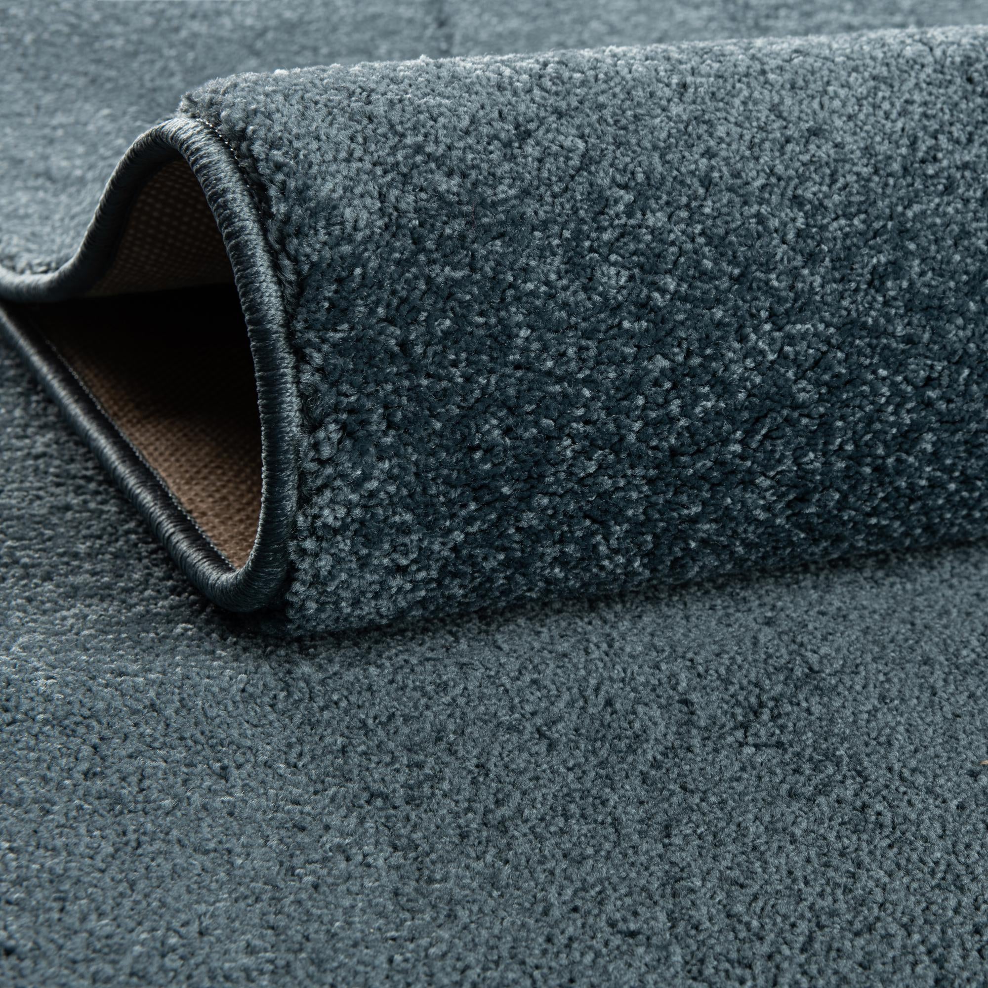 3' 3 x 3' 3 Everyday Solid Square Rug